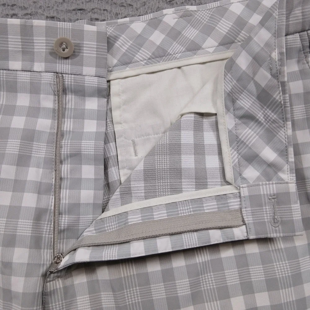 Nike Golf‎ Dri-FIT Shorts Men's 36 Grey White Plaid Gingham Check Performance